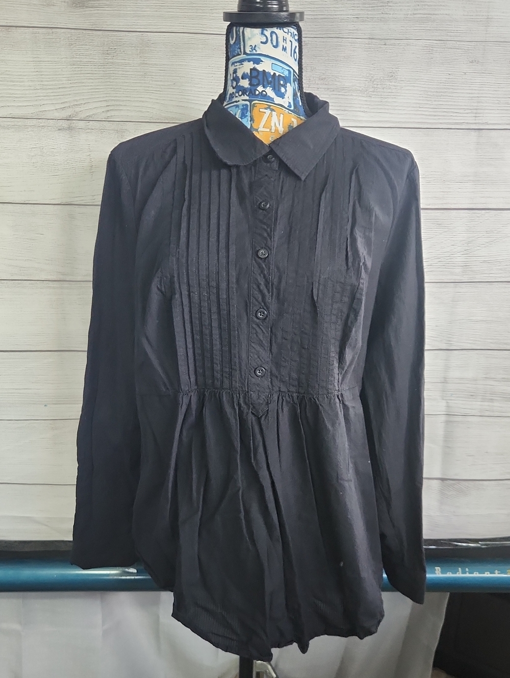 torrid Black Pintuck Peplum Button-Down Shirt